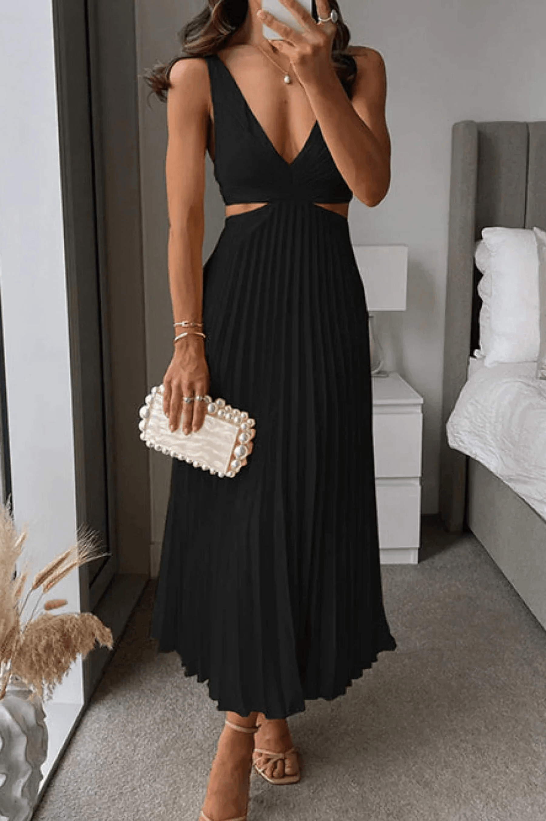 Estella Cutout Waist Loose Midi Dress - miaforde.co