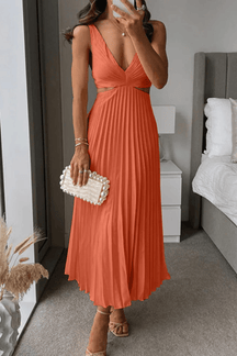 Estella Cutout Waist Loose Midi Dress - miaforde.co