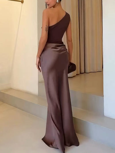 Azurae - One-Shoulder Satin Gown